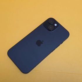 iPhone 15 128GB│24時間内発送#877
