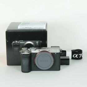 [並品 | シャッター数24,880回] SONY α7C II（ILCE-7CM2） [ボディ シルバー] | SONY Eマウント