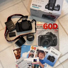 Canon EOS 60D レンズキット デジタル一眼レフ 本体