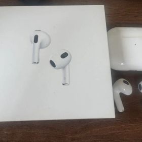 AirPods 第三世代 ジャンク品
