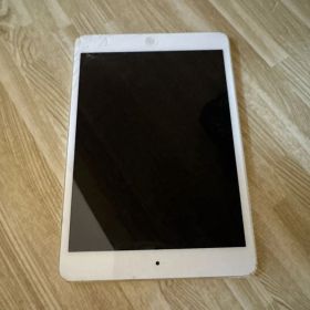 iPad mini初代 32GB ジャンク品