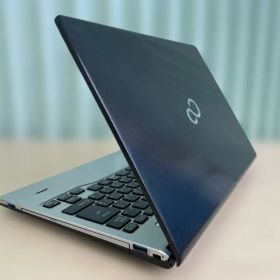 【第8世代Core i5・SSD256GB】LIFEBOOK S938/S