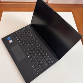 極美品 富士通 LIFEBOOK UH-X/H1 i7 16GB 512GB