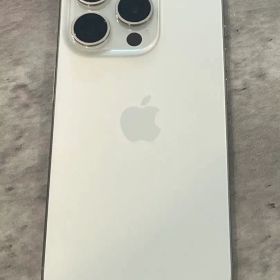 Apple iPhone 15Pro 本体【1TB】
