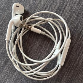 ⭐︎Apple純正 EarPods 3.5mmプラグ