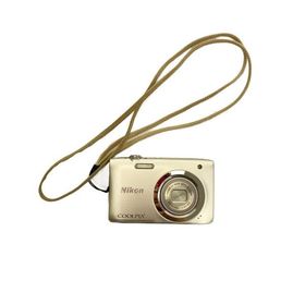 Nikon◆デジタルカメラ COOLPIX A100 [シルバー]//