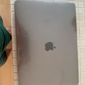 【美品】 MacBook Air 13インチ 2020 Intel