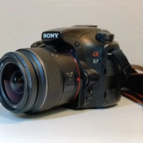 ソニー α57 標準レンズセット