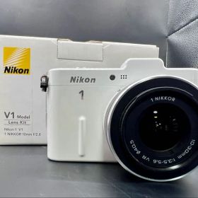 Nikon1 V1 ズームレンズ10-30ｍｍ(27-81ｍｍ)キット ホワイト
