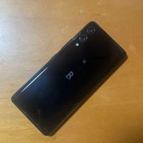 Rakuten hand 5G P780 128GB SIMフリー 画面割れあり