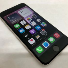 【金モバ】★大特価★美品★simフリー★iPhone SE 第3世代★SE3★64GB★スターライト★バッテリー81％★利用制限〇★Apple★ios★