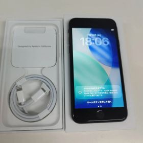 【SIMフリー】iPhone SE 第3世代/A2782/64GB/ミッドナイト〈MMYC3J/A〉バッテリー82％