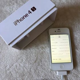 Apple iPhone 4S 32GB ホワイト 本体