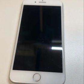 Apple iPhone 8 Plus 本体 シルバー