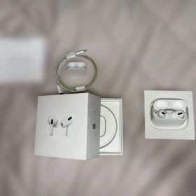 AirPods Pro 本体 充電ケーブル付き