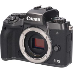 ＥＯＳ Ｍ５