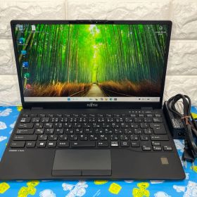 富士通 i7/16GB U9311/F Office 13.3型 軽量 ノートPC