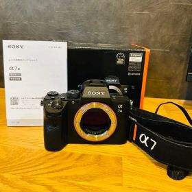【美品】SONY α7III ボディ 箱付き シャッター9,188枚