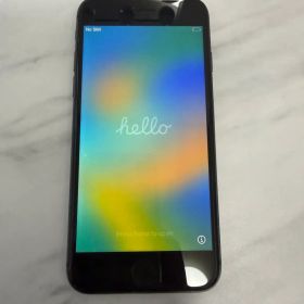 Apple iPhone8 スペースグレイ128GB SIMフリー ケース付