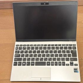 VAIO SX12 VJS1258 ブライトシルバー / I7-1240P /