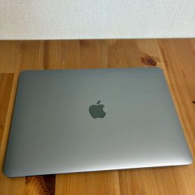 Apple MacBook Air 13インチ M1チップ搭載（2020モデル）