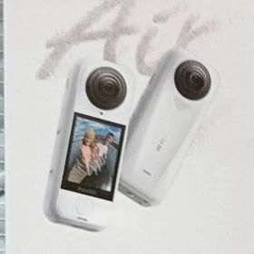 新品 Insta360 X4 Air スターターバンドル ホワイト