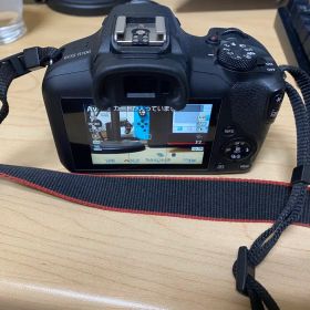★ほぼ新品★ EOS R100 Canon キヤノン レンズキット
