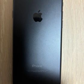 Apple iPhone 7 本体 ブラック 箱付き