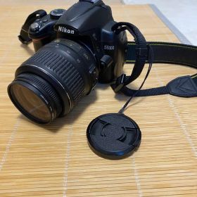 Nikon D5000 デジタル一眼レフカメラ 本体
