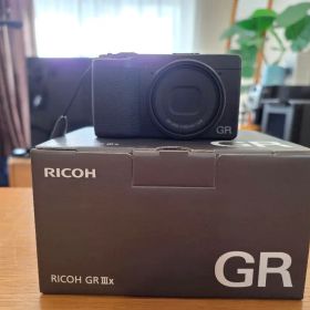 RICOH GR IIIx 中古 185,000円 | ネット最安値の価格比較 プライスランク