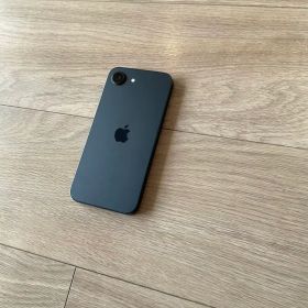 【美品】iPhone 16e｜128GB｜SIMフリー
