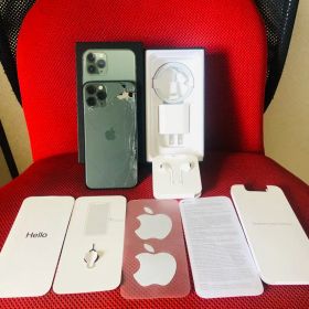 新品付属品完備Apple iPhone 11 Pro 本体 ミッドナイトグリーン