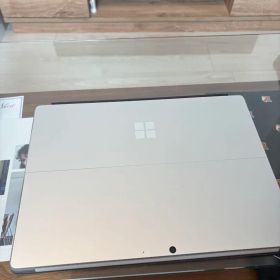 Surface pro 8 【美品】