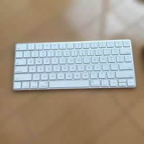 Magic KeyboardA1644 、Majic MauseA1657