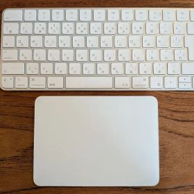 Apple Magic Keyboard と Trackpad 日本語配列