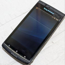 Xperia arc SO-02C docomo 動作品 レトロスマホ