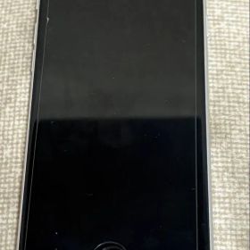Apple iPhone SE 第2世代 ホワイト 本体