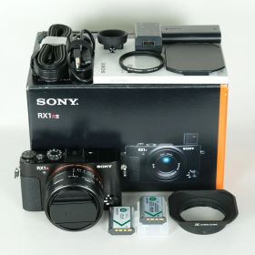 [良品 | バッテリー2個・フード・フィルター付] SONY Cyber-shot DSC-RX1RM2 | コンパクトデジタルカメラ