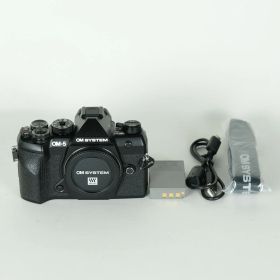 [美品 | シャッター数7,151回] OM SYSTEM OM-5 Mark II ボディ ブラック | マイクロフォーサーズマウント