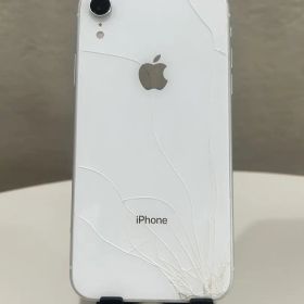 iPhoneXR 本体 128GB ホワイト iPhone
