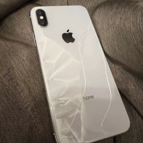 Apple iPhone X 新品¥17,500 中古¥9,300 | 新品・中古のネット最安値