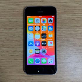 iPhone SE 32GB スペースグレイ docomo S
