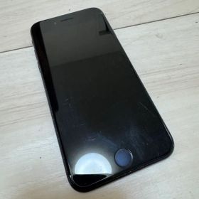 Apple iPhone SE ブラック 本体