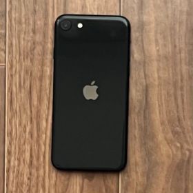 Apple iPhone SE A2296 64GB 本体