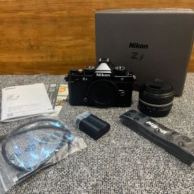 [美品]Nikon Zf 本体 ミラーレス一眼カメラ レンズキット