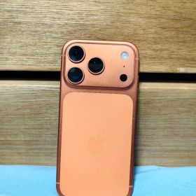 iPhone 17 Pro コスミックオレンジ 256GB SIMフリー