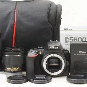 ☆美品☆ Nikon ニコン D5600 ダブルズームレンズキット Shot数 12,400枚前後 ♯26071505