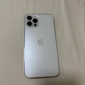 Apple iPhone 12 Pro 本体