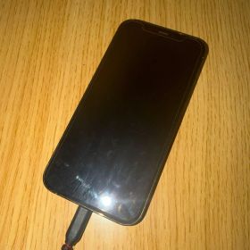 iPhone 12 Pro 本体