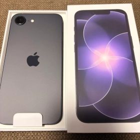 iPhone 17e 256GB ブラック 美品 使用期間1週間 SIMフリー